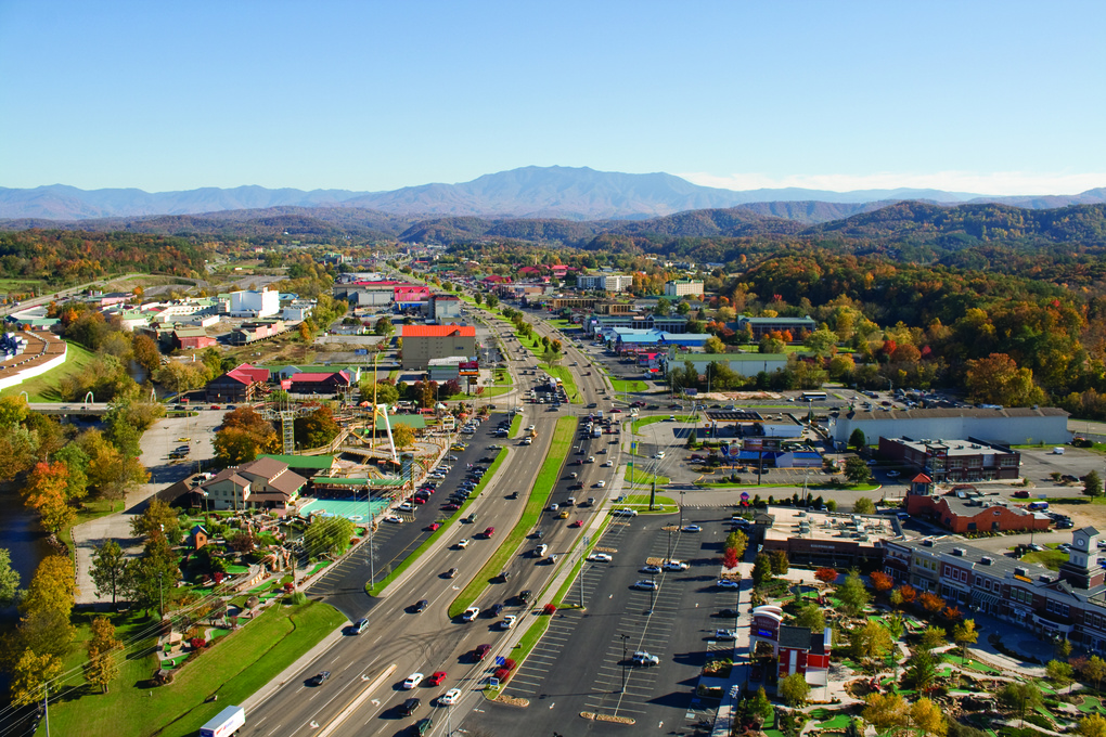 Pigeon Forge Tennessee military family travel