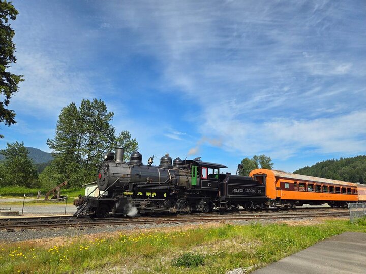 Cabin in Ashford, US