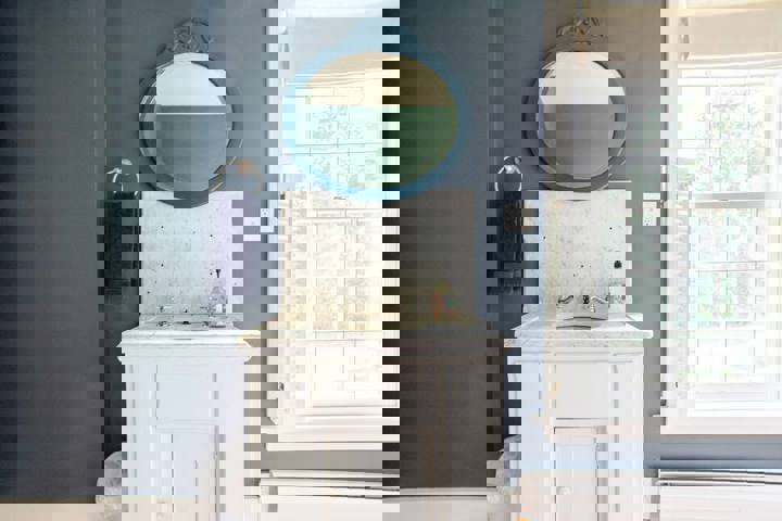 Farm stay in Hartland, US