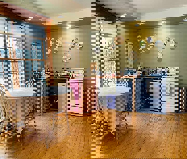 Farm stay in Hartland, US