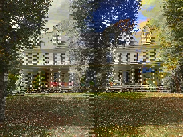 Farm stay in Hartland, US