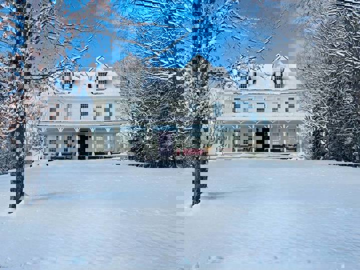 Farm stay in Hartland, US