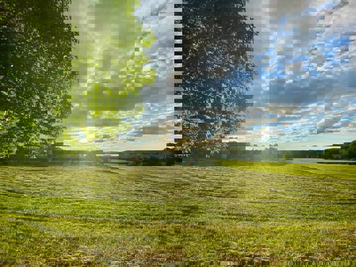 Farm stay in Hartland, US