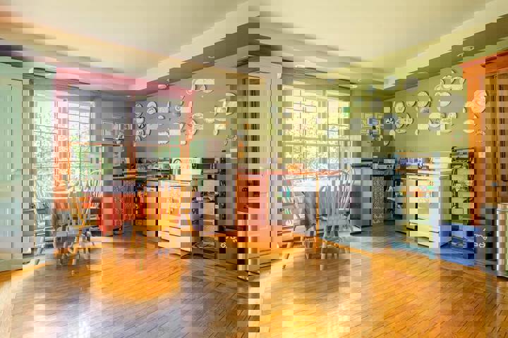 Farm stay in Hartland, US