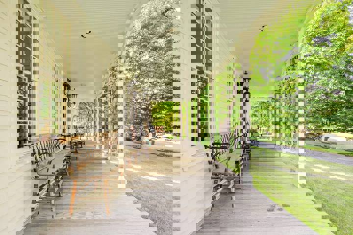 Farm stay in Hartland, US