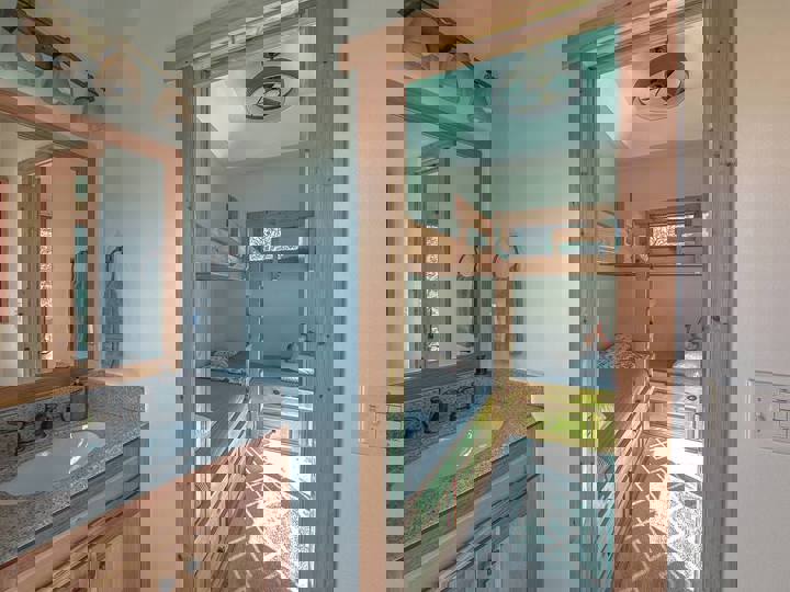 Home in Walhalla, US