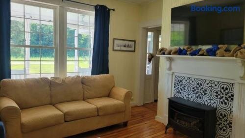 Bungalow in Roseland, US