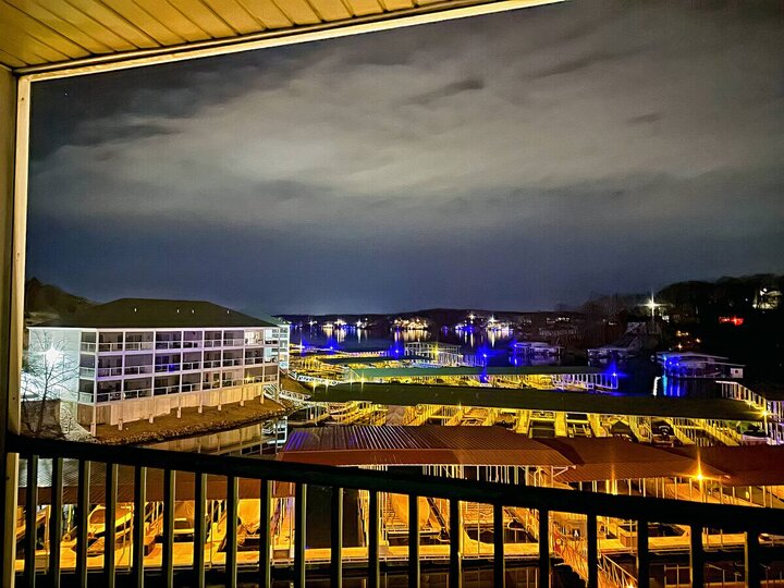 Apartment in Lake Ozark, US