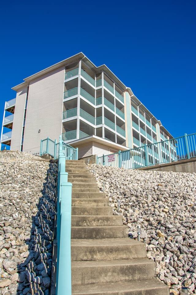 Apartment in Lake Ozark, US
