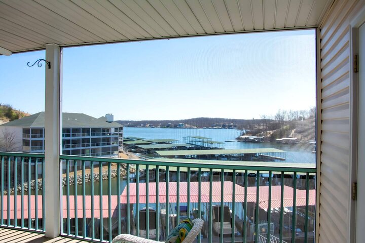 Apartment in Lake Ozark, US