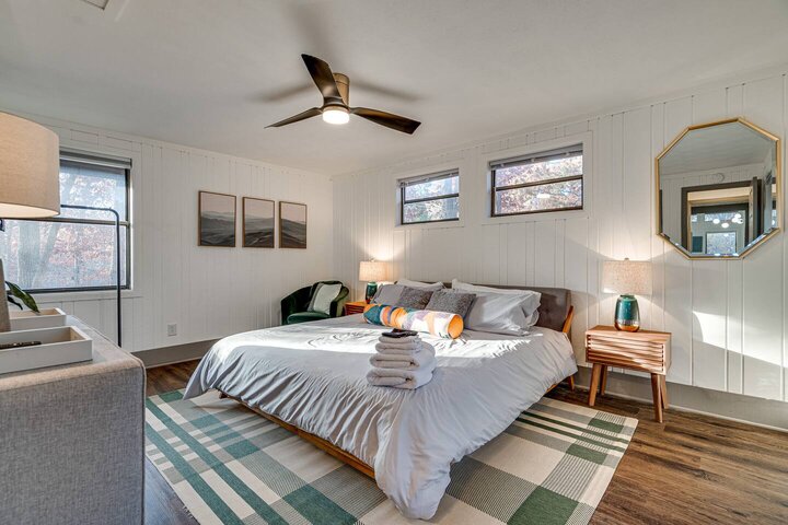 Cabin in McGaheysville, US