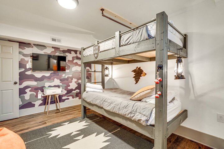 Cabin in McGaheysville, US