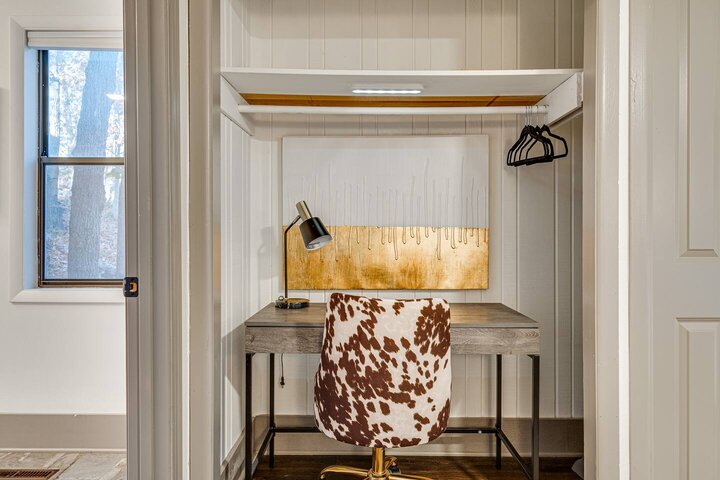 Cabin in McGaheysville, US