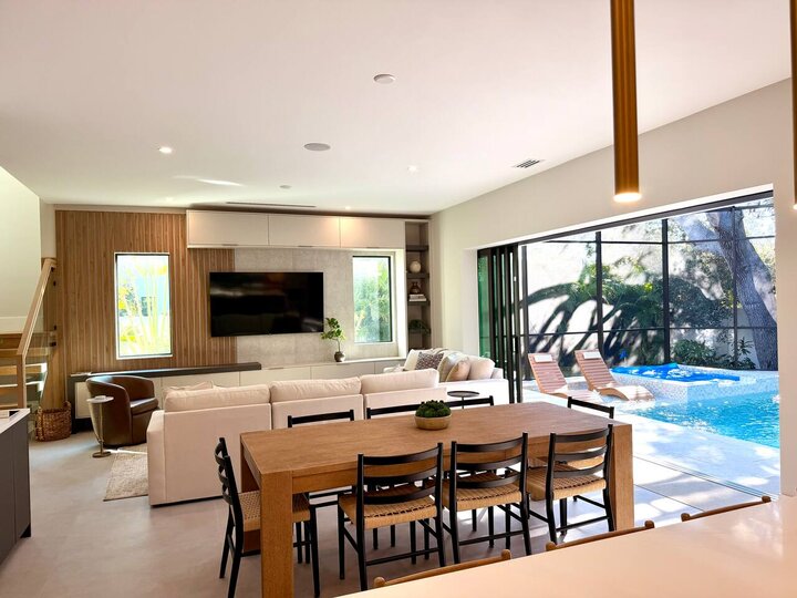 Home in Sarasota, US