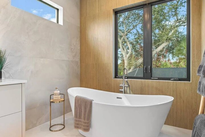 Home in Sarasota, US