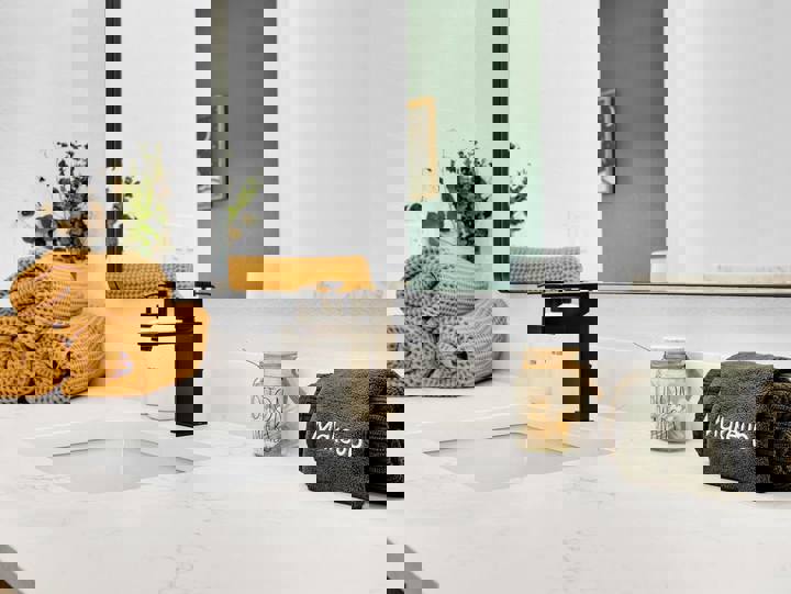 Cabin in Kendalia, US