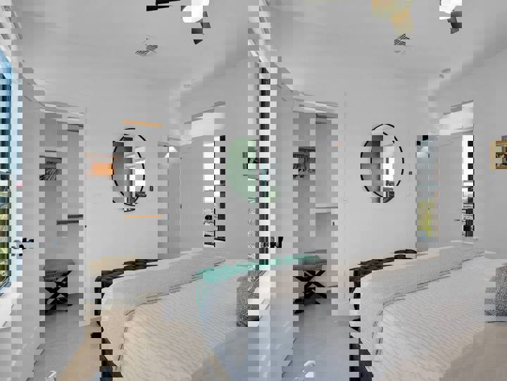 Cabin in Kendalia, US