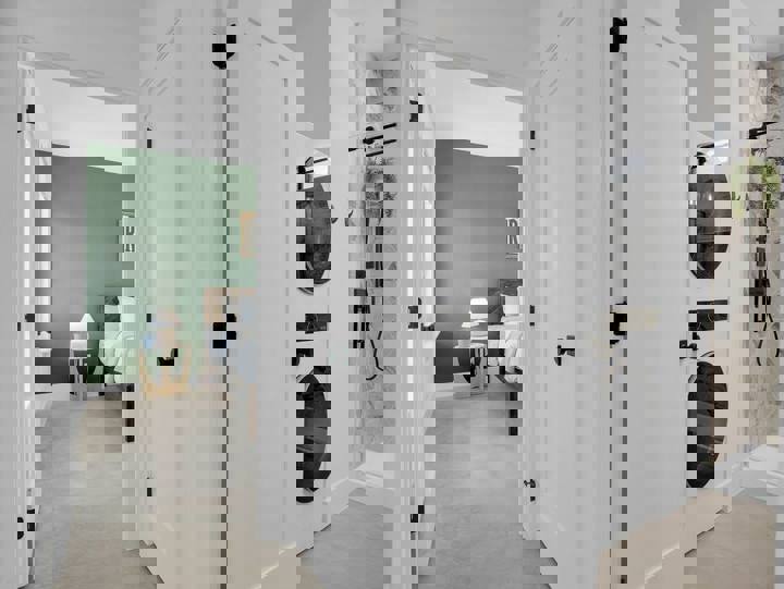 Cabin in Kendalia, US