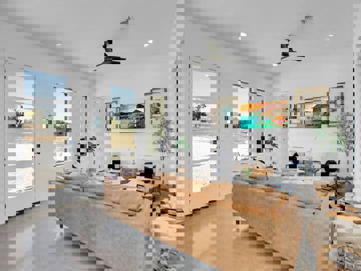 Cabin in Kendalia, US