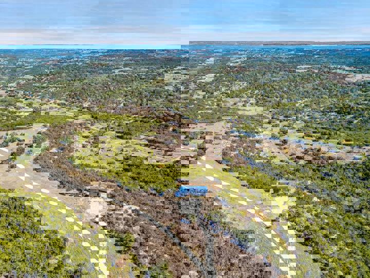 Cabin in Kendalia, US