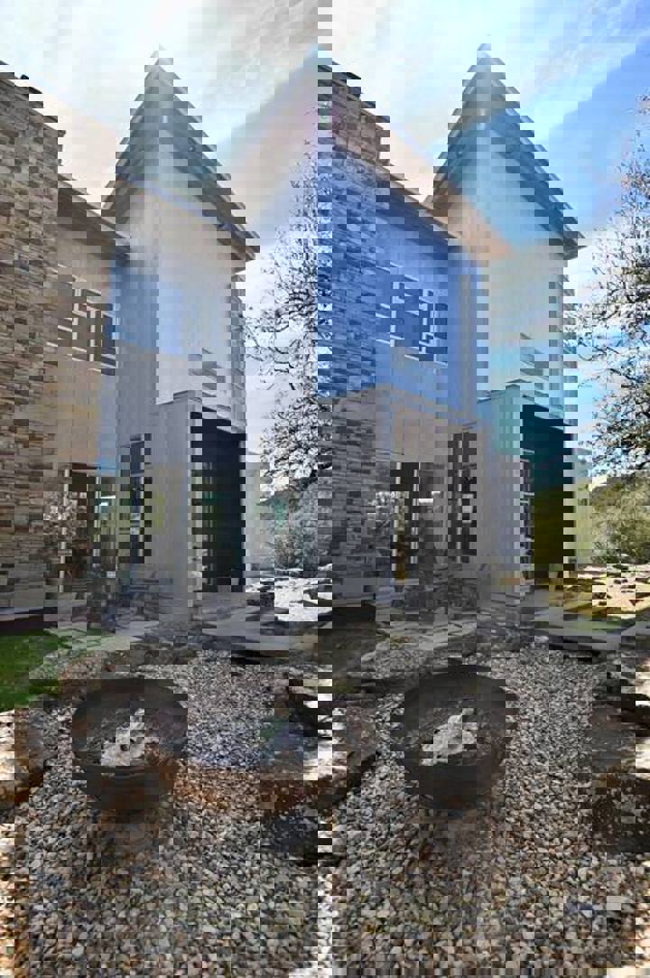 Home in Dripping Springs, US