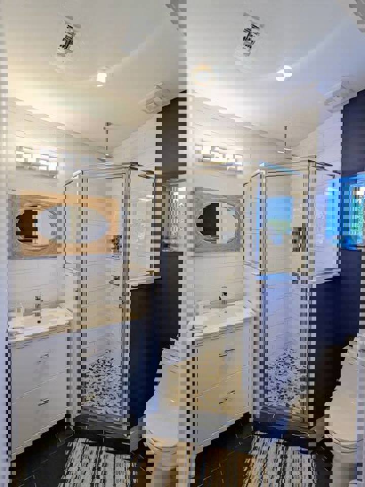 Home in Dripping Springs, US