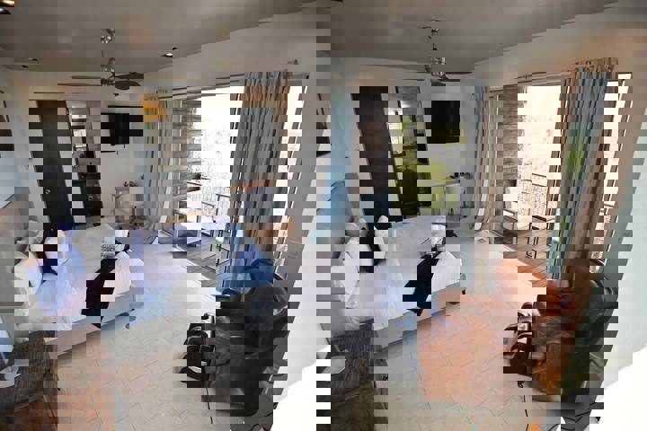 Home in Dripping Springs, US