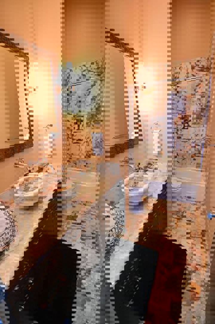 Home in Dripping Springs, US