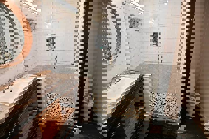 Home in Dripping Springs, US