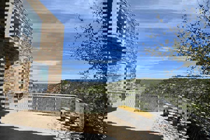 Home in Dripping Springs, US