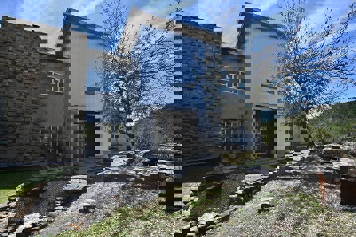 Home in Dripping Springs, US