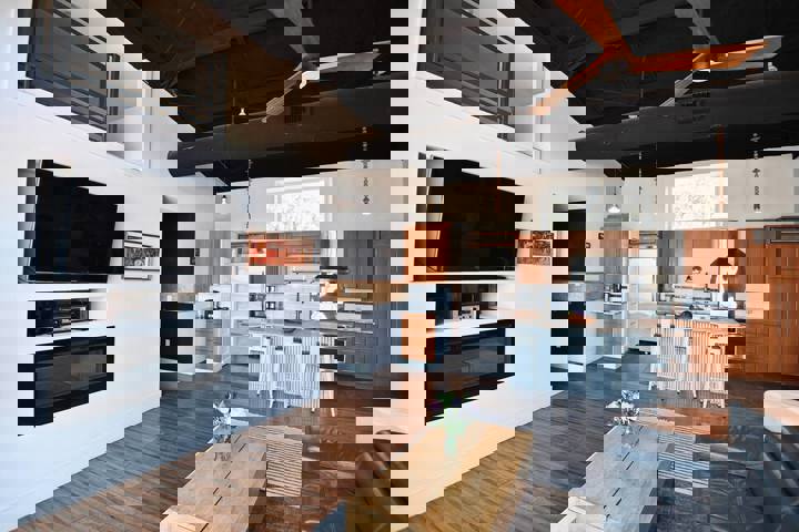 Home in Dripping Springs, US