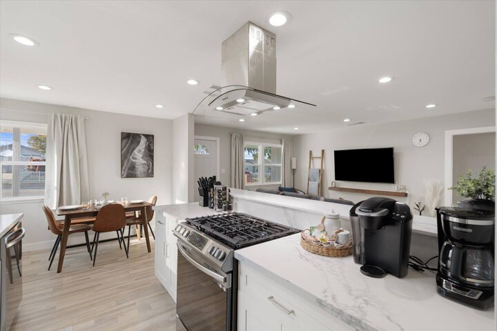 Home in Torrance, US