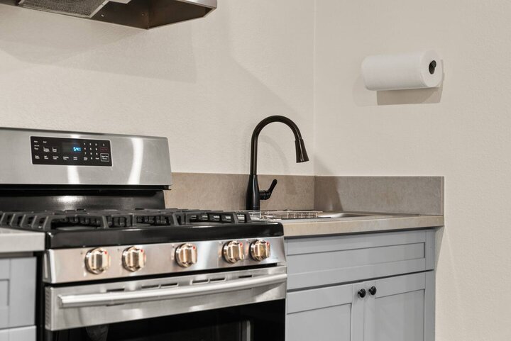 Guest house in San Fernando, US