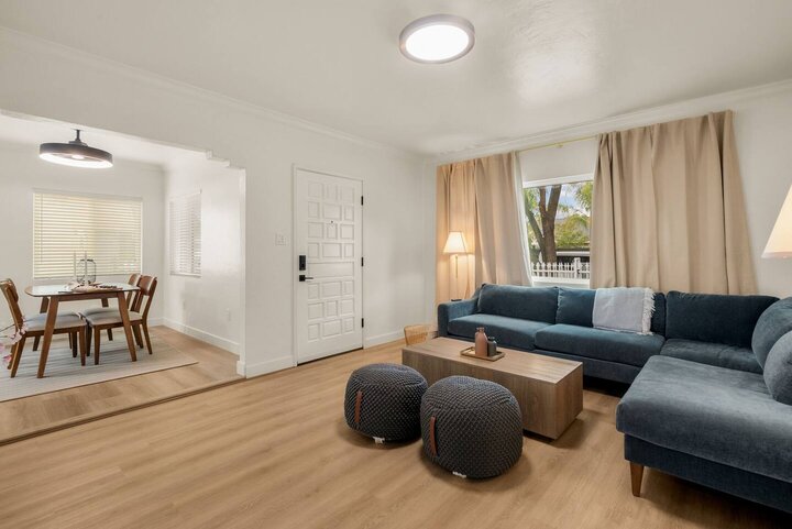 Home in San Fernando, US