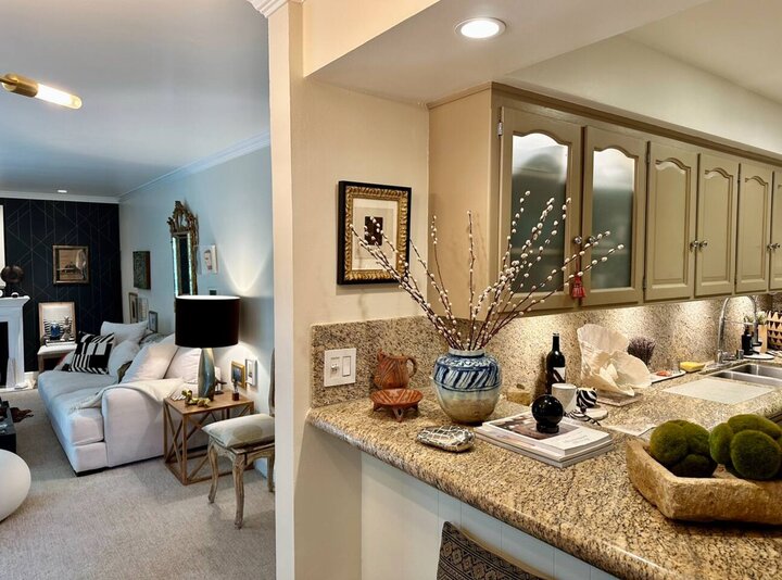 Rental unit in Los Angeles, US