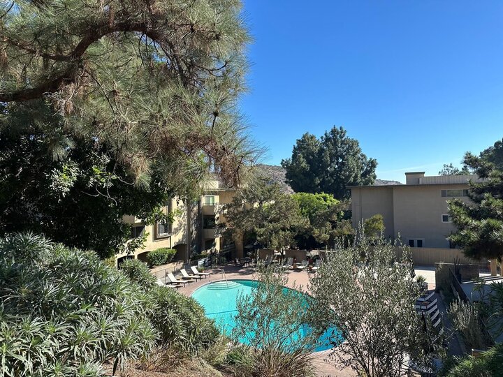 Rental unit in Los Angeles, US