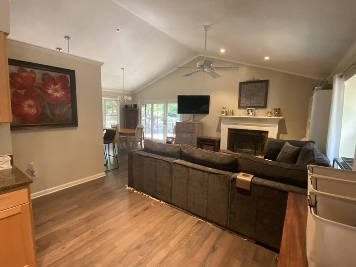 Home in Asheville, US