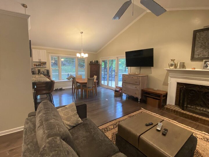 Home in Asheville, US