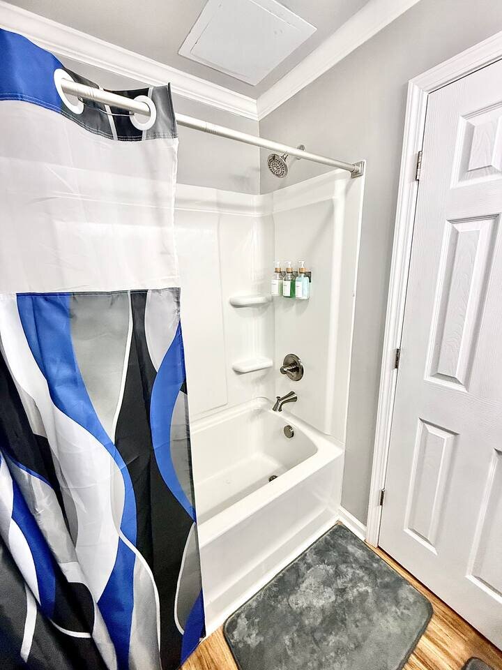 Rental unit in West Columbia, US