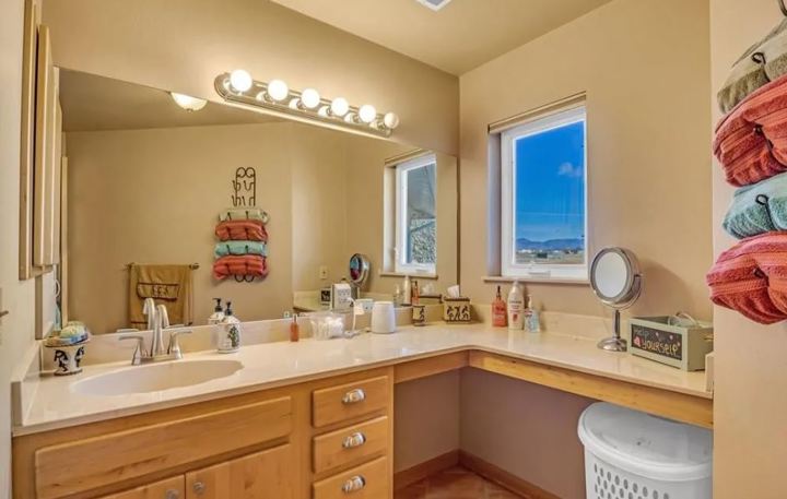 House in Penrose, US