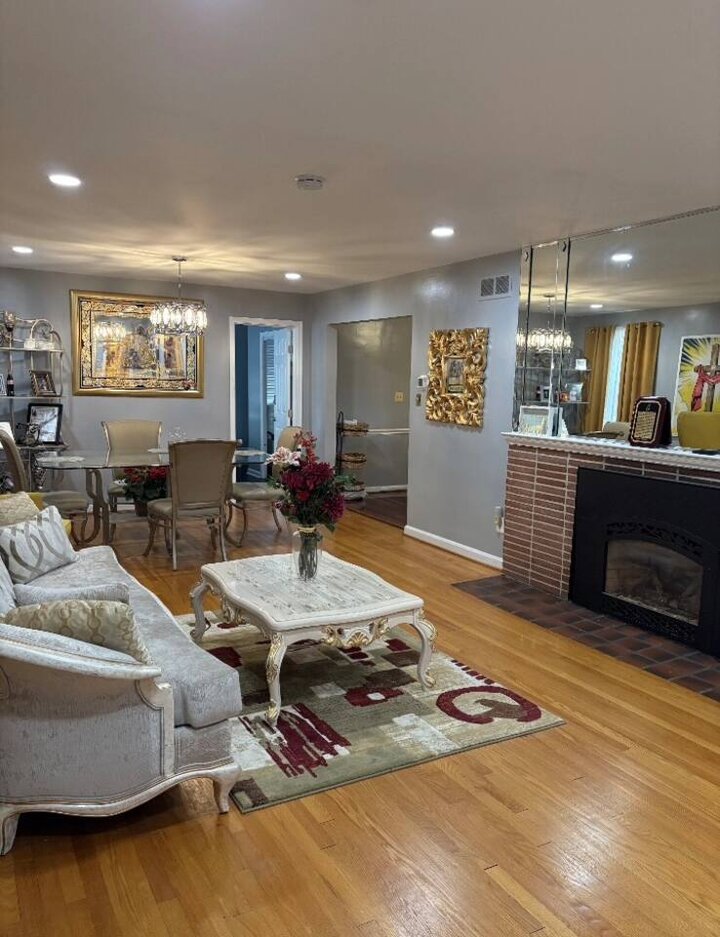 Home in Temple Hills, US