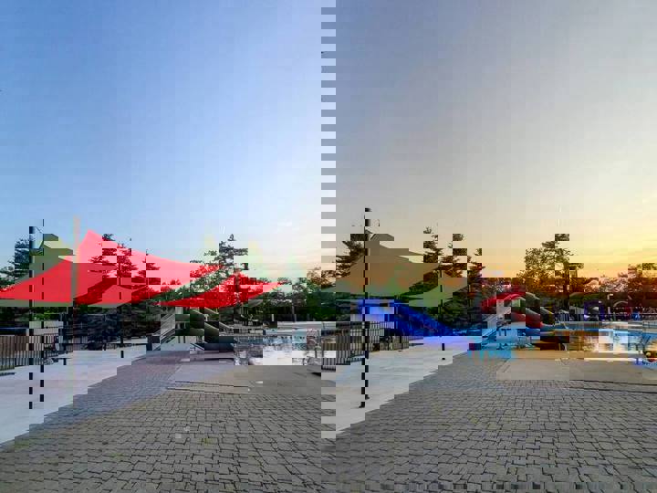 Home in Lackawaxen, US