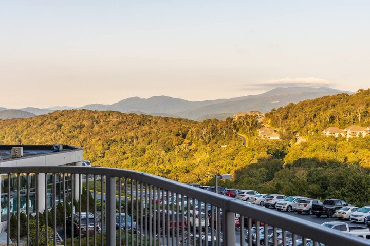 Apartment in Sugar Mountain, US