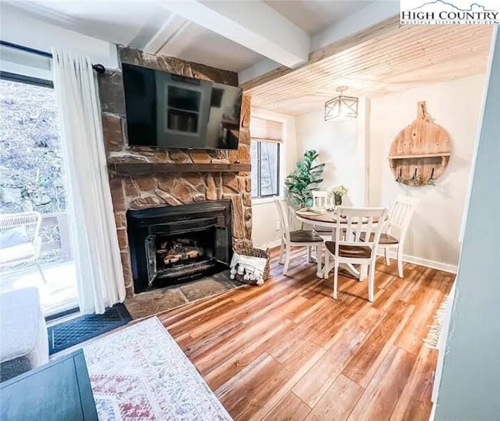 Apartment in Banner Elk, US