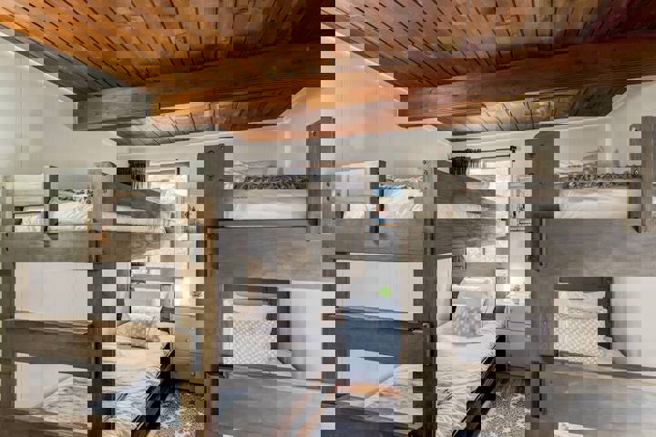 Home in Beech Mountain, US