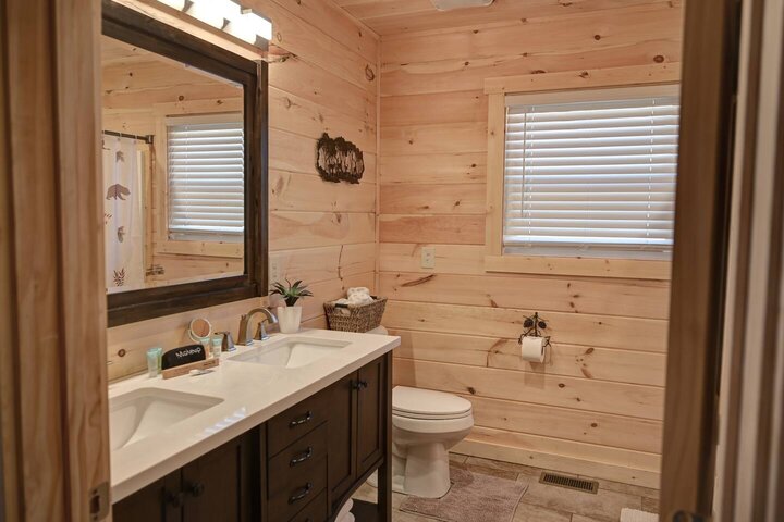 Cabin in Bryson City, US