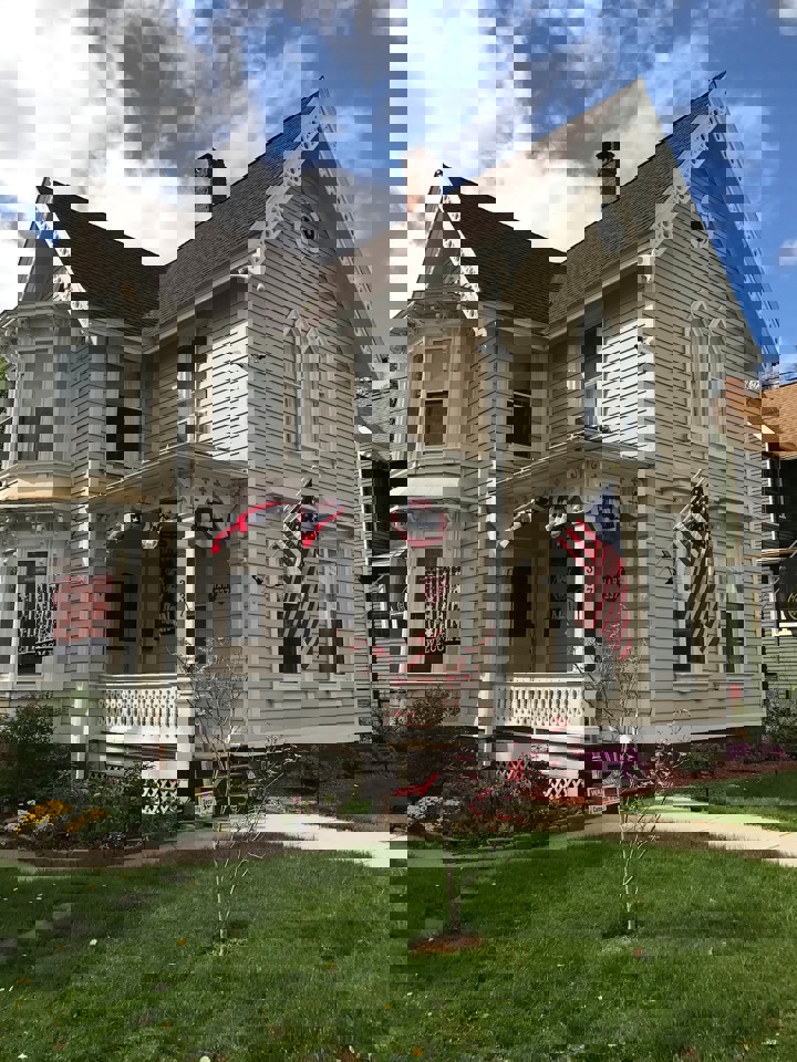 Home in Meriden, US