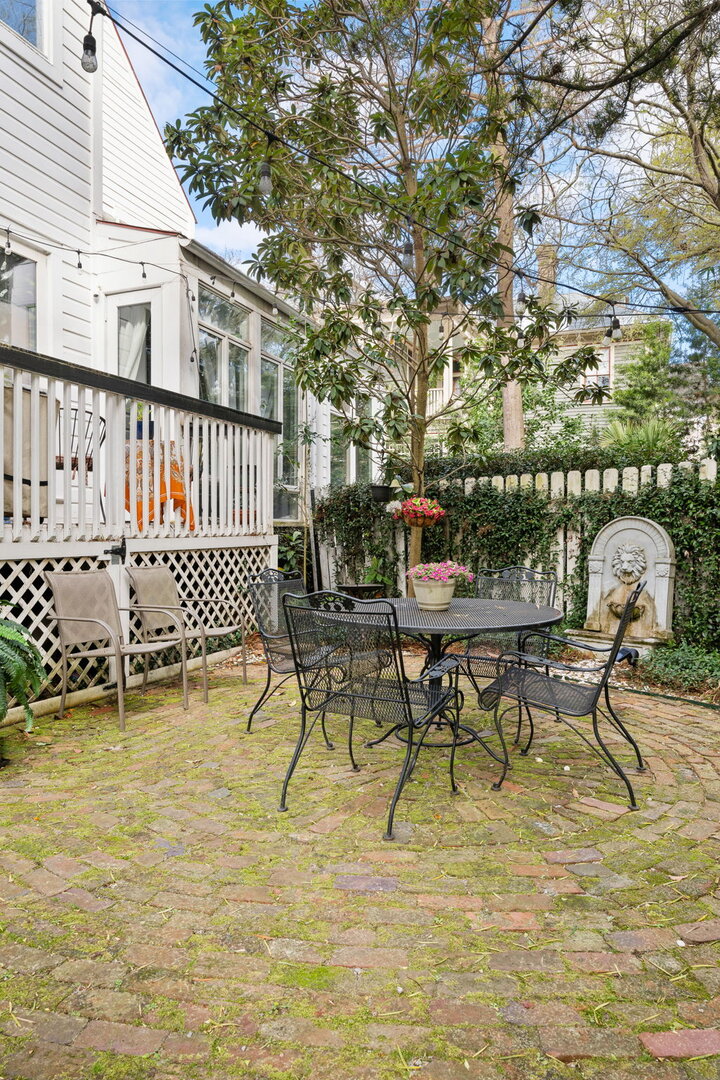 Rental unit in Charleston, US