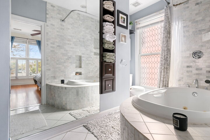 Rental unit in Charleston, US